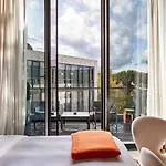 So/ Berlin Das Stue